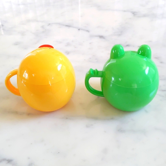 NWOT. Yellow and Green Plastic Cups. - Picture 4 of 4